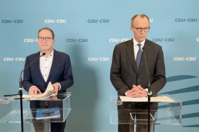 德国财政扩张“火箭炮”就绪！多党派就数千亿欧元支出计划达成一致