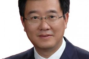 马骏：积极探索建立“四链融合”科技金融创新生态区｜两会声音