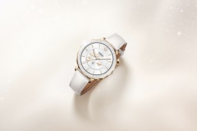 OPPO移动智能生态产品首销创行业纪录，近七成手表购机用户来自苹果华为