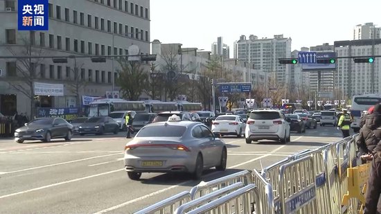 韩国总统尹锡悦紧急 *** 风波持续发酵 国会今日下午将进行弹劾案表决  第3张