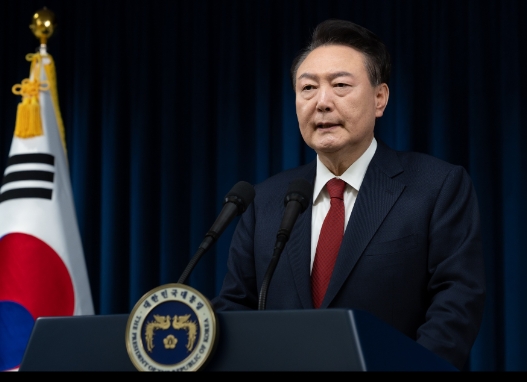 韩国法院批准对尹锡悦的逮捕令  第1张