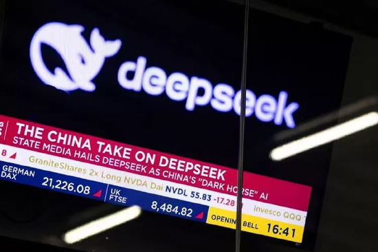 一周外盘头条|被DeepSeek征服？华尔街更多投行唱多中国股市 特朗普宣布征收“对等关税” 美CPI重返3时代  第1张