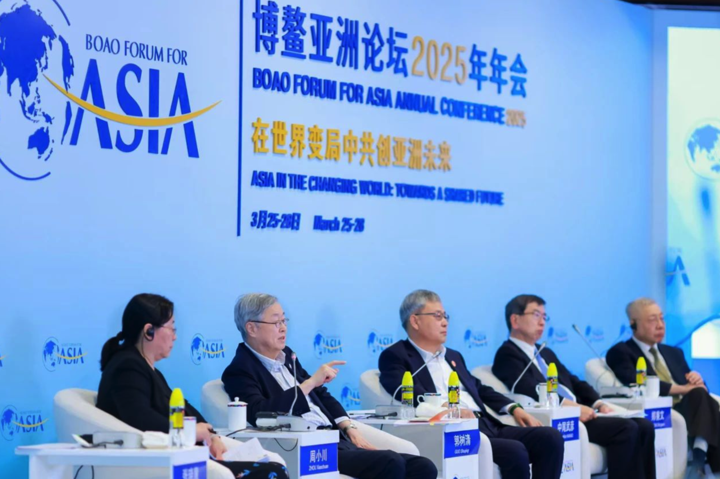 郭树清：做好个体工商户、灵活就业人员的参保动员工作，实现应保尽保  第3张
