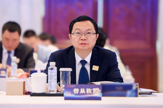 五粮液董事长曾从钦：当前产业正处于短期修复、中期转型、长期升级的交织阶段  第1张
